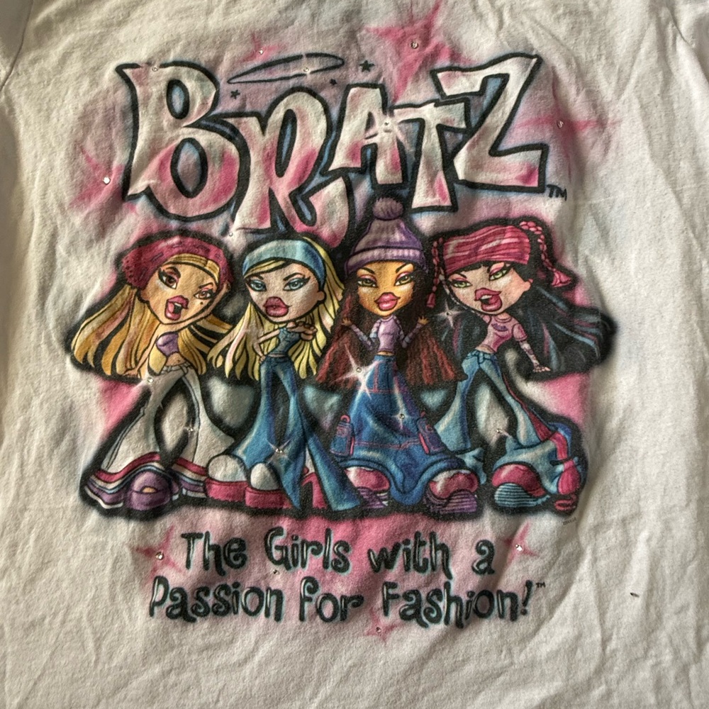 Y2K inspired bratz tee